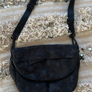 lululemon athletica Camouflage Crossbody Bag